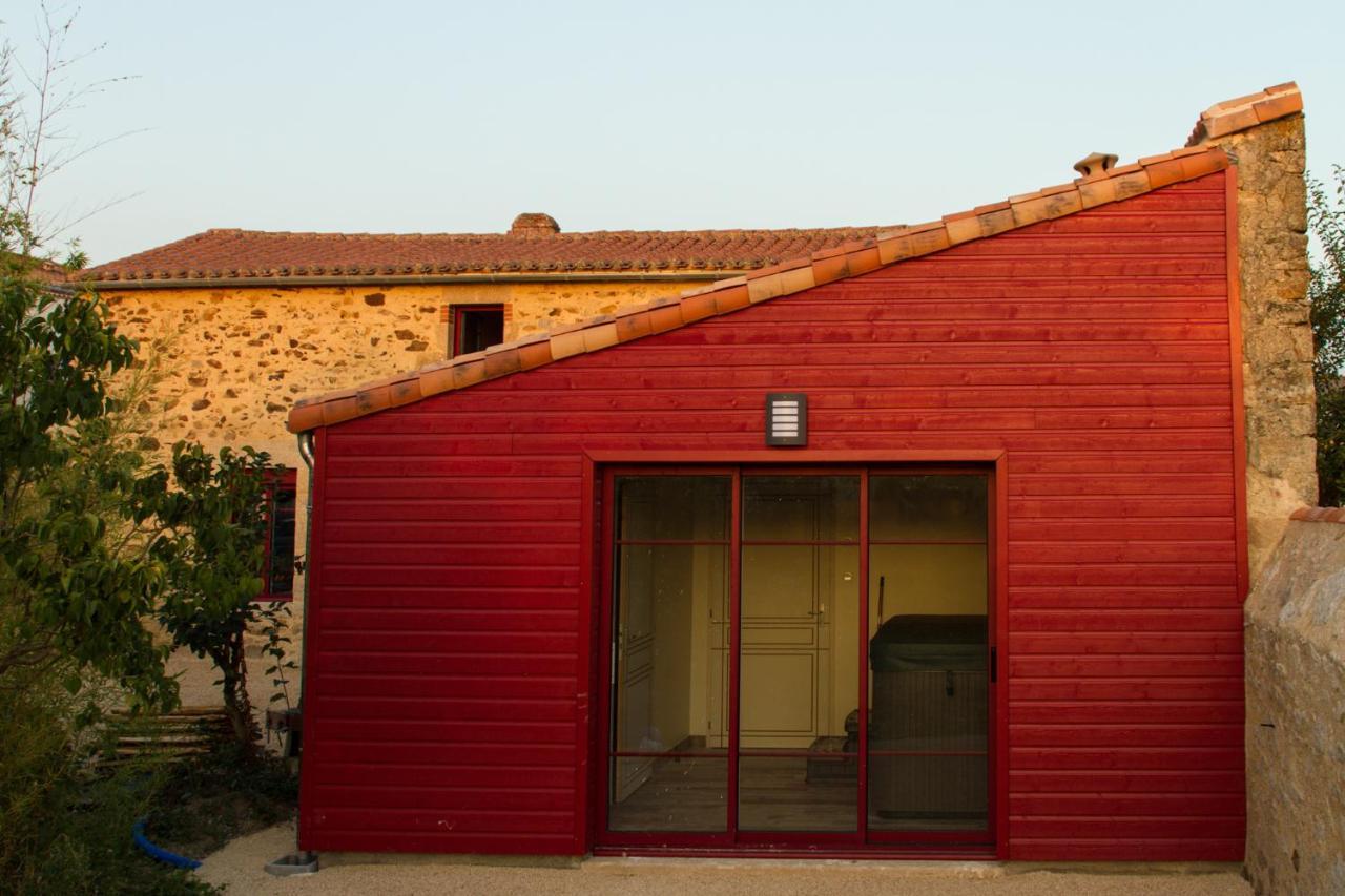 Le Puy Carmin - Chambre d'hôtes avec jacuzzi Bazoges-en-Paillers Exterior foto