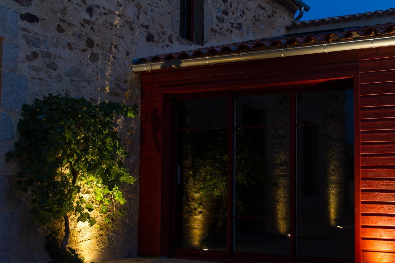 Le Puy Carmin - Chambre d'hôtes avec jacuzzi Bazoges-en-Paillers Exterior foto